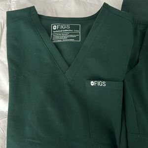XXS figs scrubs British racing green